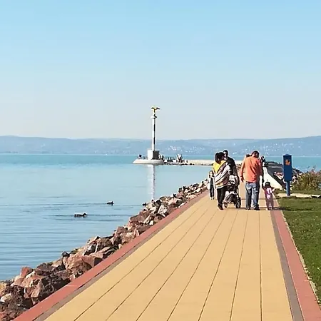 公寓 In Balaton 19855